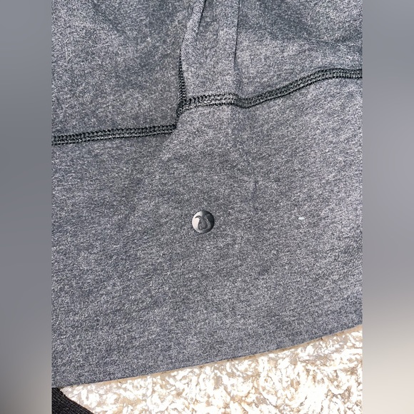 lululemon athletica Pants - Grey lululemon leggings